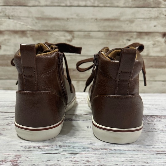 NWOB Cat & Jack Boys Florian Sneakers- size 3 - Picture 4 of 9